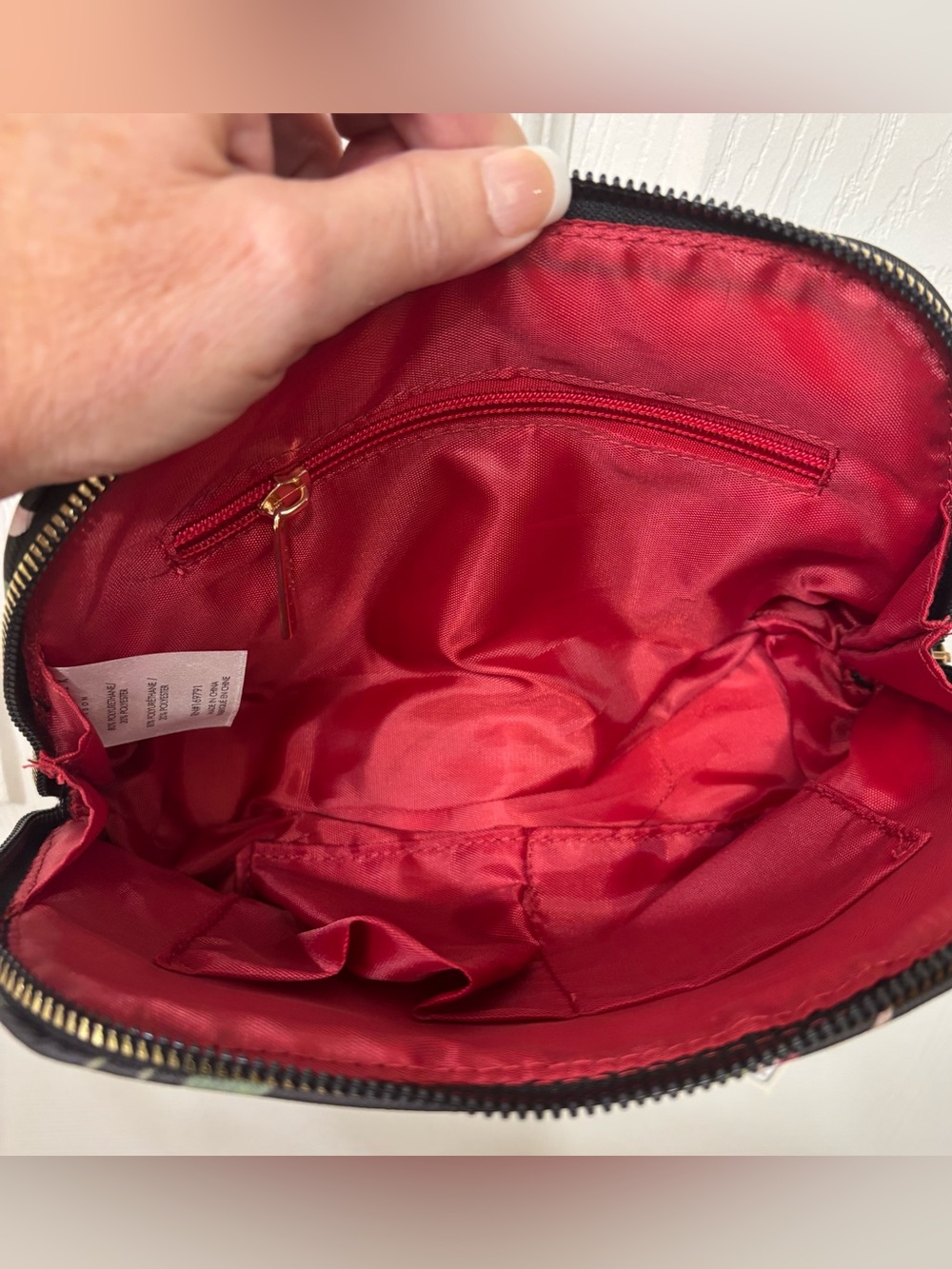 Ted Baker London cosmetic pouch in Scattered Bouquet pattern - NWT - Picture 6 of 6